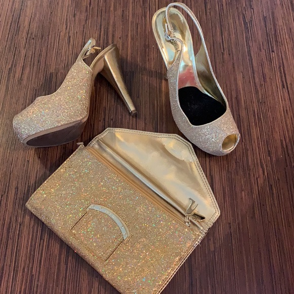 Nine West platform heels and matching clutch - Picture 6 of 7